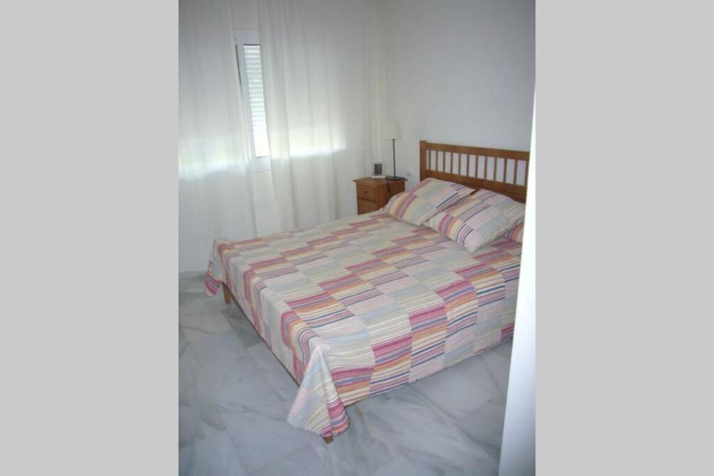Apartamento En Playa Del Infante Rota Exterior photo