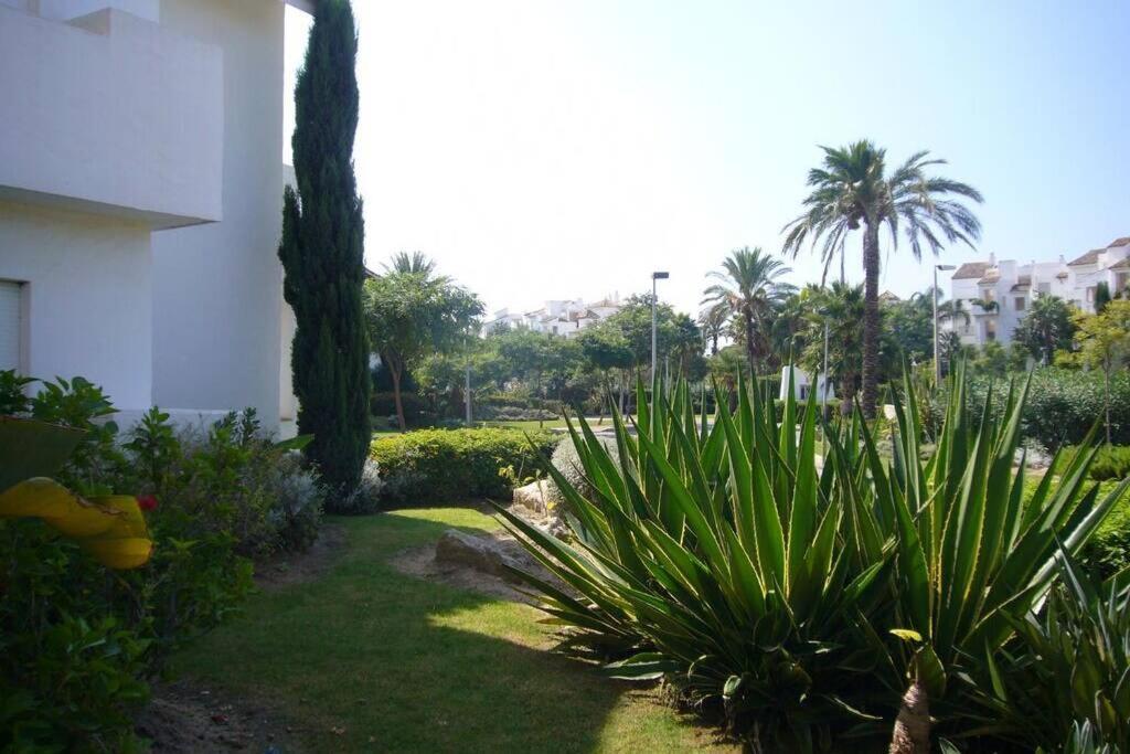 Apartamento En Playa Del Infante Rota Exterior photo